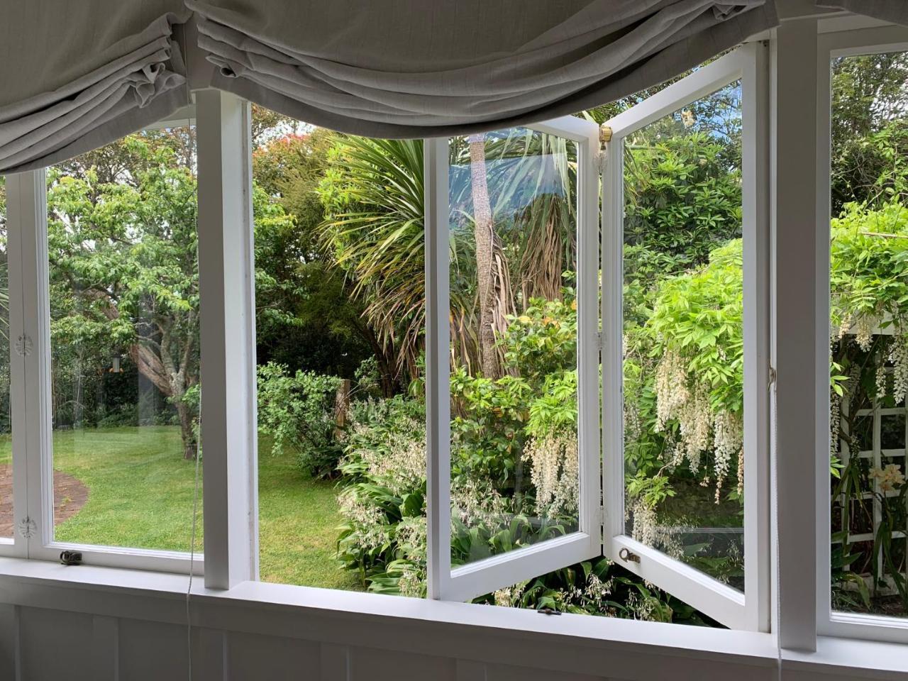 Browns Boutique Bed And Breakfast Whanganui Esterno foto